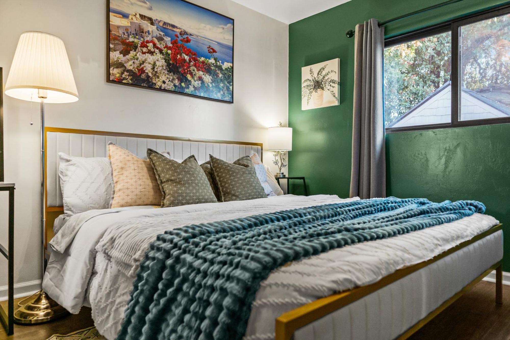Holiday home Entire Private 1-bedroom With Hot Spa, 1 Gbps Wi-fi, Parking, View San Diego